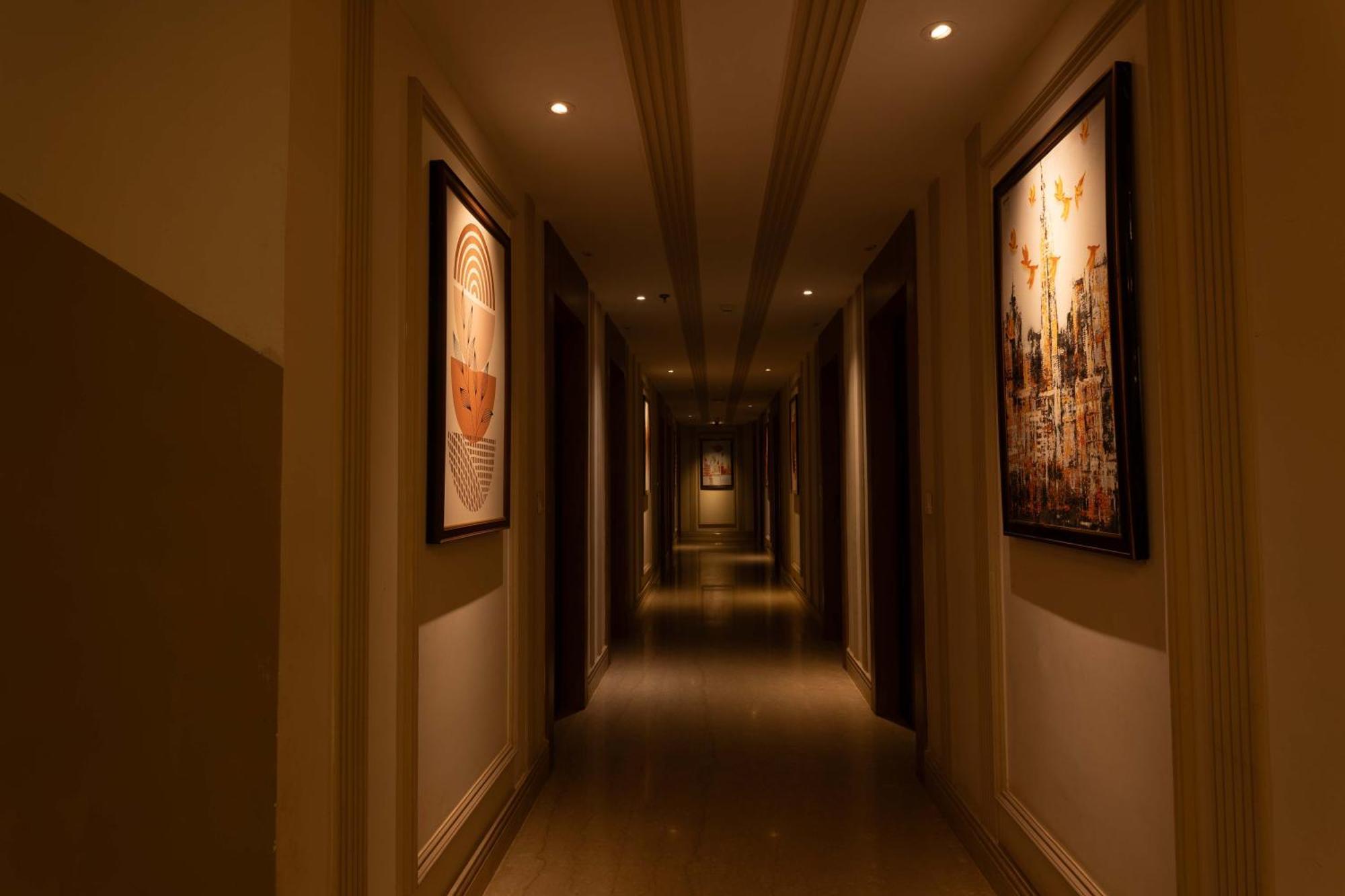 New Hotel Broadway Varanasi Exterior photo