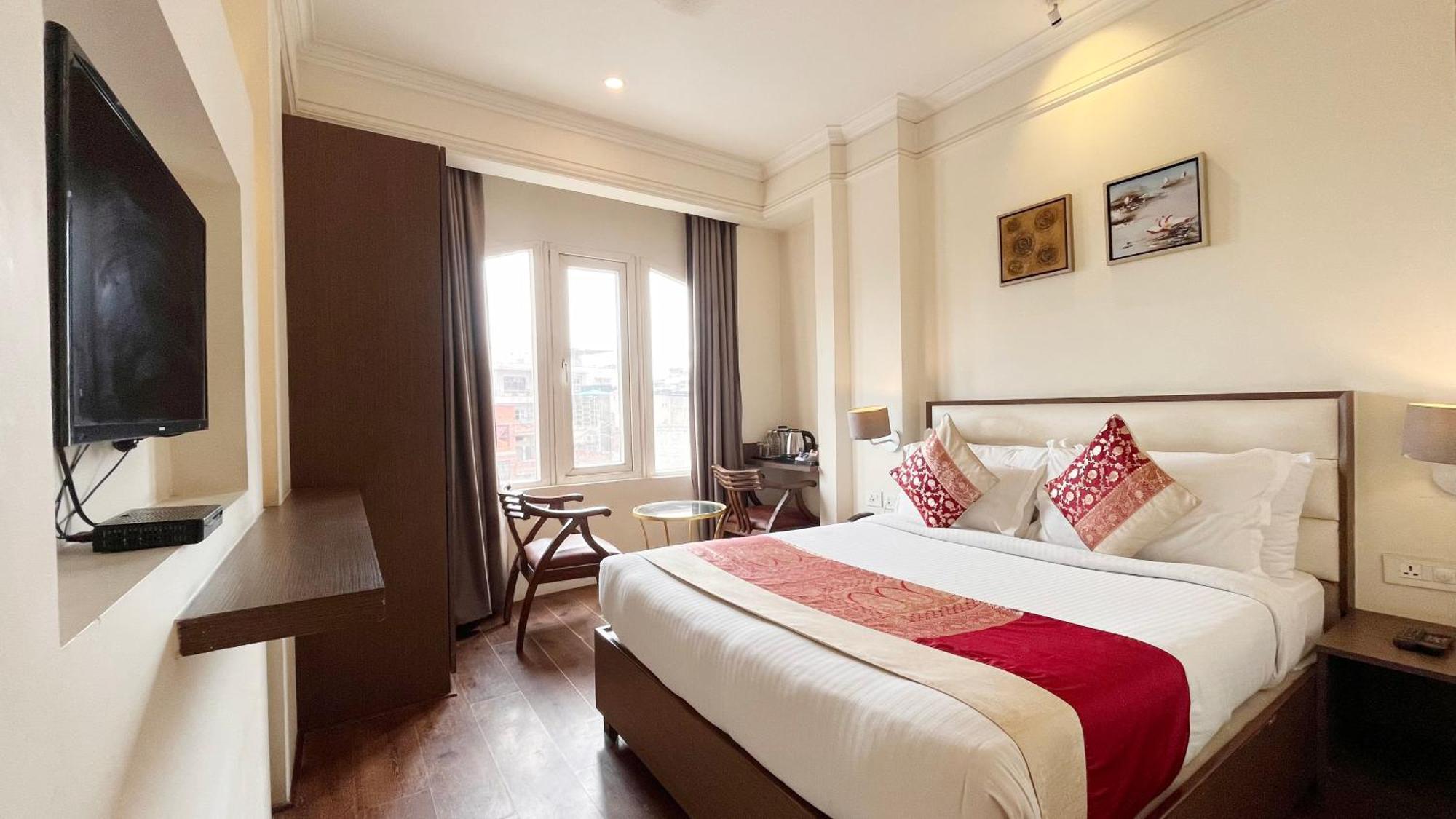 New Hotel Broadway Varanasi Exterior photo